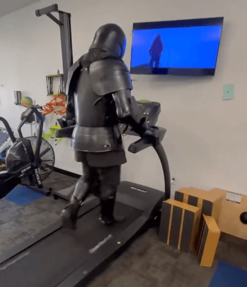 Black ARmor on Treadmioll